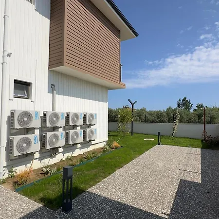 Nest Park דירה *