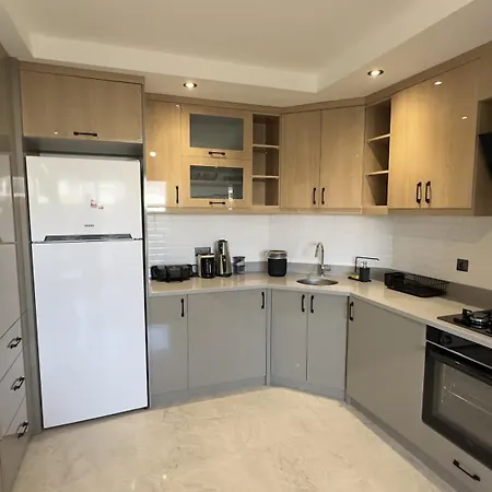 Nest Park Apartment